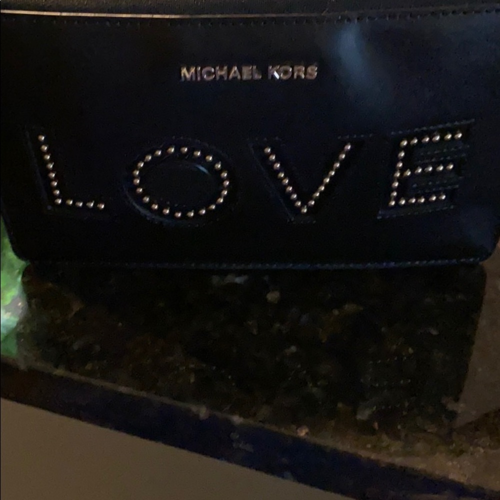 Great condition Michael Kors Wristlet